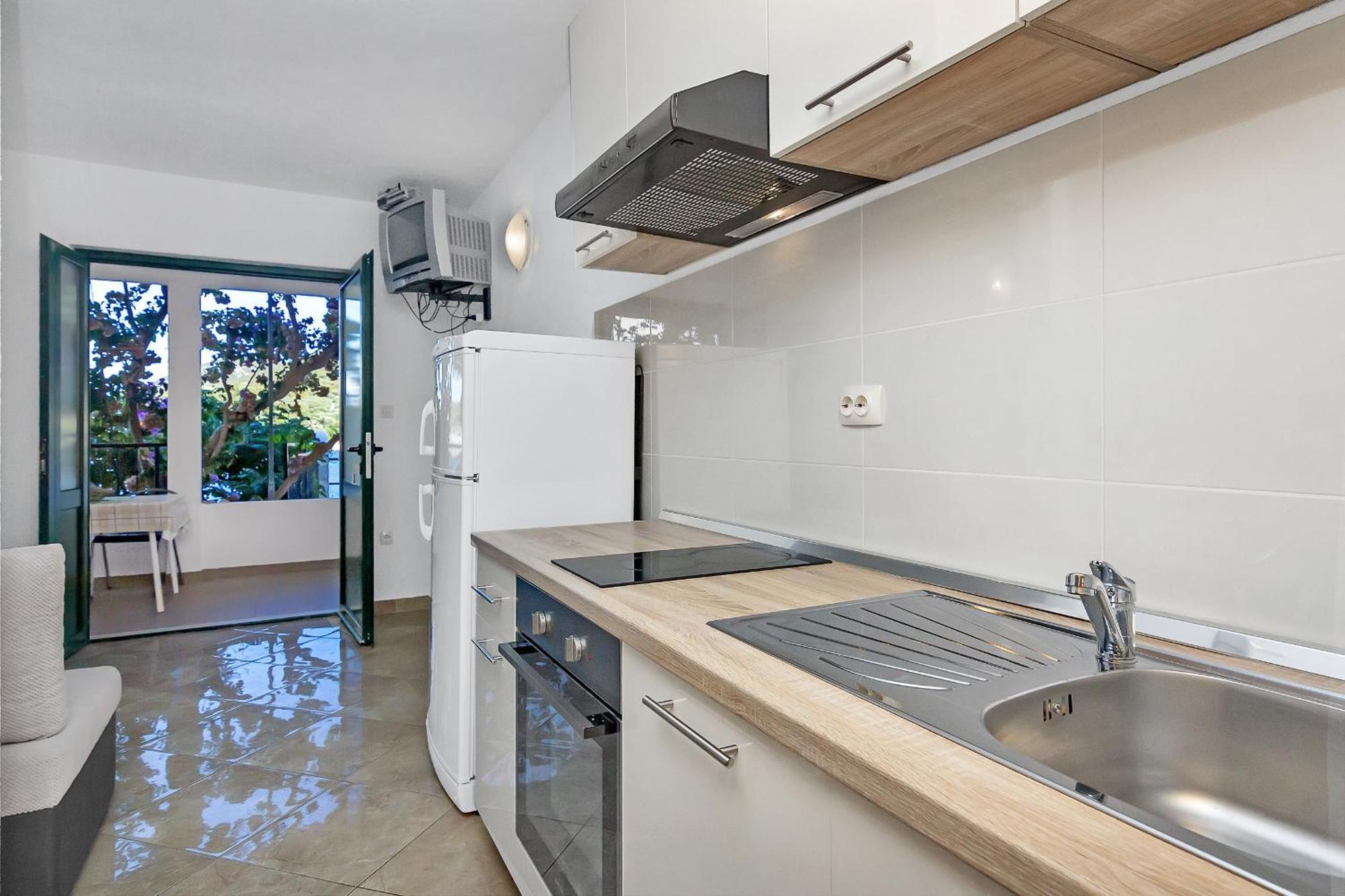 Apartmani Nikola Zastražišće Exterior foto